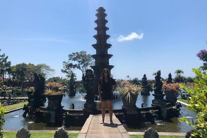 Bali : Instagrams Tour Lempuyang Temple, Tirta Gangga- Tukad Cepung , Tibumana Waterfall - What to Expect from the Tour