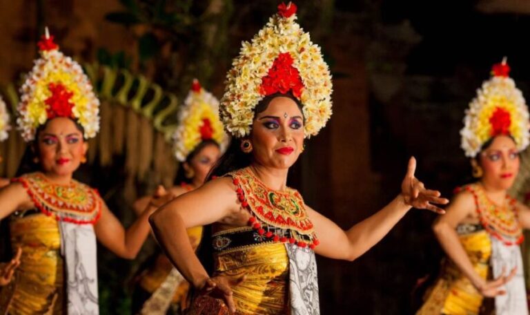 Bali: Ubud Palace Legong Dance Show Ticket - Authentic Experiences You Can Rely On