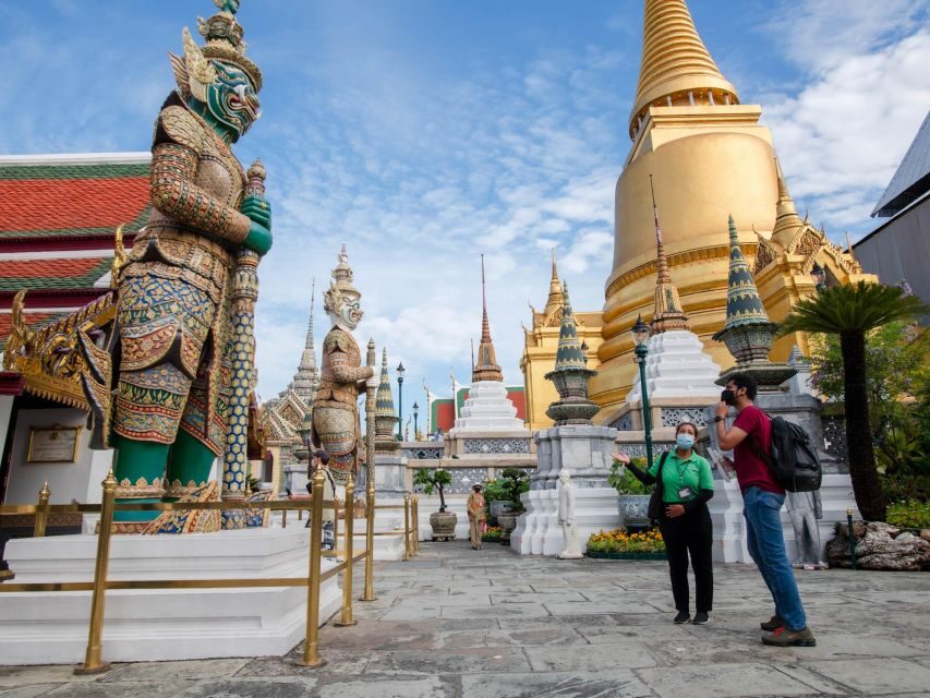Bangkok: Grand Palace and Wat Arun Guided Walking Tour - A Deeper Look at the Tour Experience