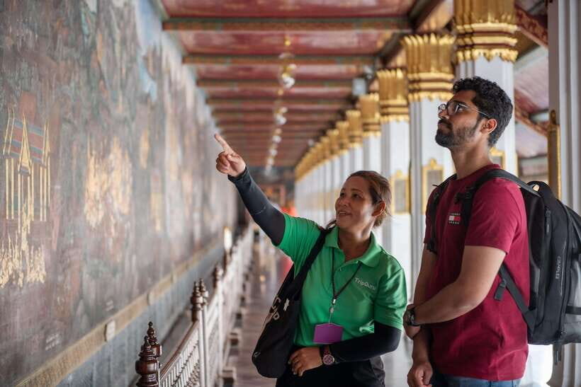 Bangkok: Grand Palace and Wat Phra Kaew Guided Walking Tour - The Experience in Detail