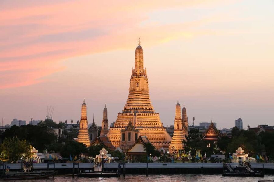 Bangkok: Grand Palace, Wat Pho & Wat Arun Tour in Italian - An In-Depth Look at the Tour Experience