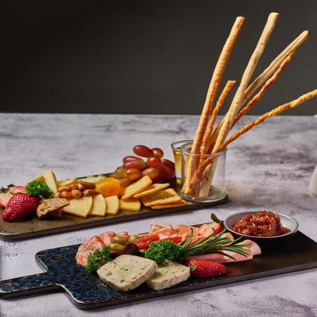 Bangkok: Public All Day Dining Grand Mercure Bangkok Atrium - Who Should Consider This?