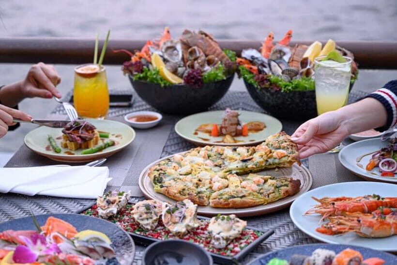 Bangkok: River Barge at Chatrium Hotel Riverside Bangkok - A Detailed Look at the River Barge Dining Experience in Bangkok