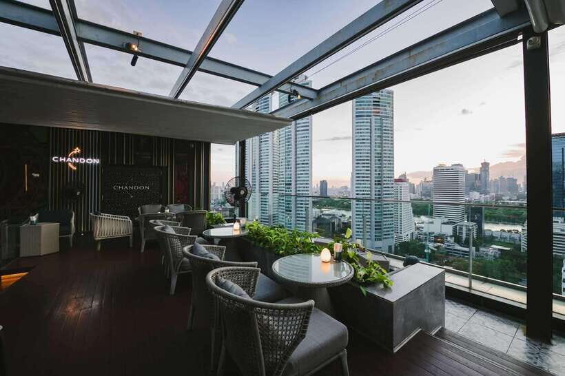 Bangkok: Sky on 20 Rooftop Bar With Free Flow Drinks - Who Is This Experience Best For?