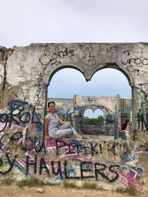 BANTAYAN ISLAND TOUR PACKAGE: LAND AND ISLAND HOPPING - An In-Depth Look at the Bantayan Island Tour Experience