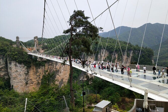 Baofeng Lake,Zhangjiajie Glass Bridge & Grand Canyon day tour - FAQ