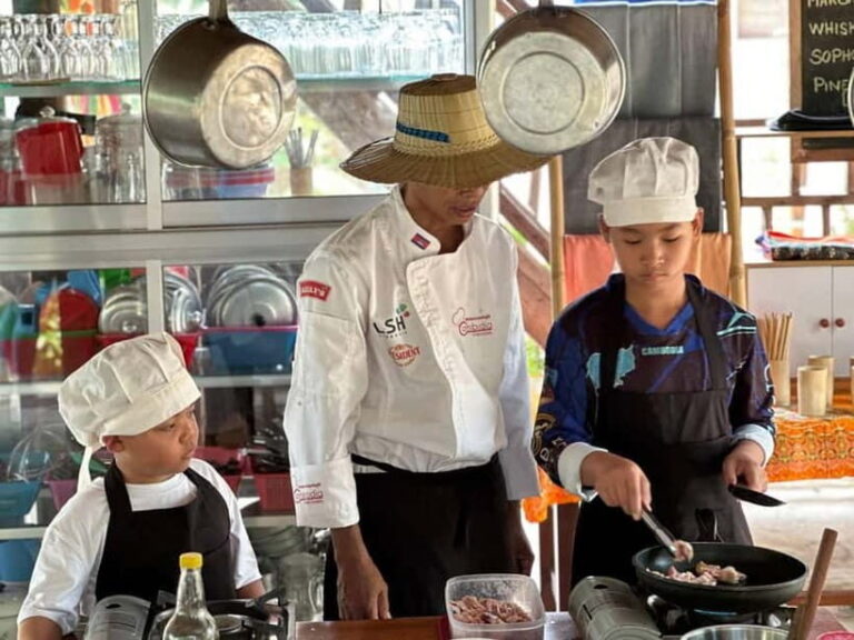 Battambang: Cooking Class and Market Touring - Detailed Breakdown: What to Expect
