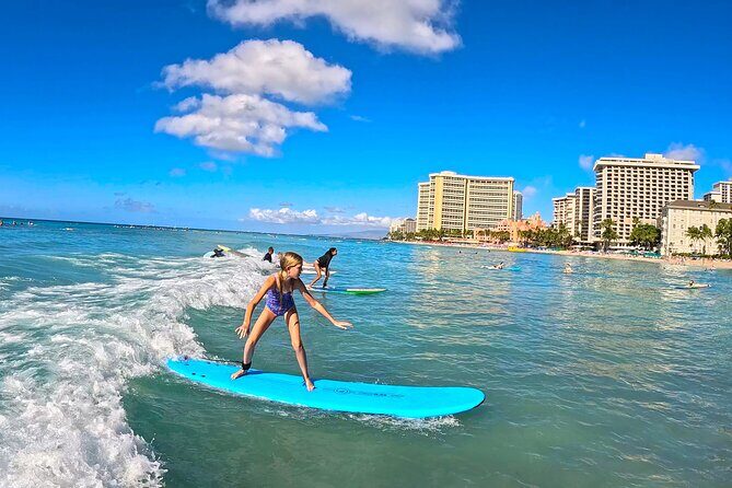 Beginner Surfing Lessons In Hawaii - A Close Look at What You Can Expect