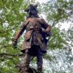 Behind the Plaques - 2 Hour Historical Walking Tour in Savannah - Who Should Book This Tour?