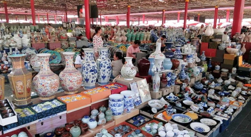 Beijing: Panjiayuan Antique Market Guided Tour - The Value of the Tour