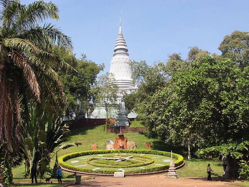 Best of Phnom Penh: Half-Day Private City Tour - What the Reviews Say