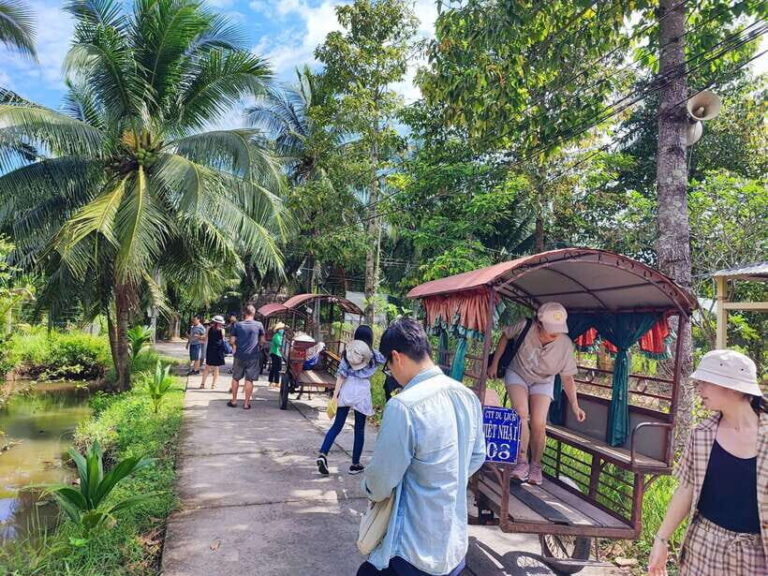Best Seller Tour- Explore Mekong Delta Day Trip with Lunch - Visiting a Coconut Candy Manufacturer: Sweet Local Secrets