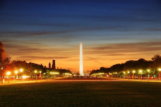 Big Bus DC: Monuments & Memorials Night Tour by Open-top Bus - The Perfect Audience for This Tour