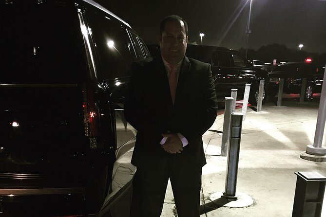 Black Car Services - Why Choose Private Airport Transfer in San Antonio?