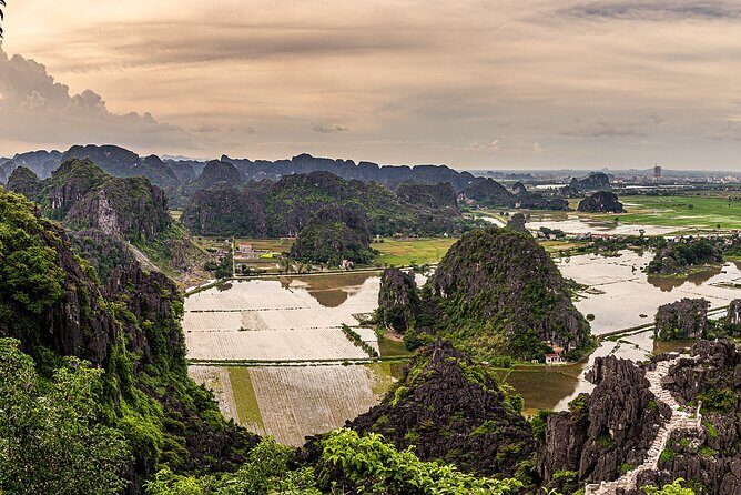 Boat and Bike Riding with Mua Cave in Ninh Binh Full Day Tour - Practical Tips for Making the Most of Your Day