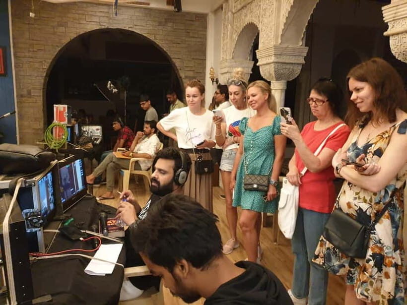 Bollywood Sightseeing and Celebrity Home Tour by Private Car - Authenticity and Overall Experience