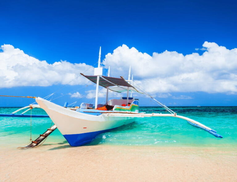 Boracay: Island Hopping with Buffet Lunch & ATV Adventure - A Deep Dive into the Boracay Experience