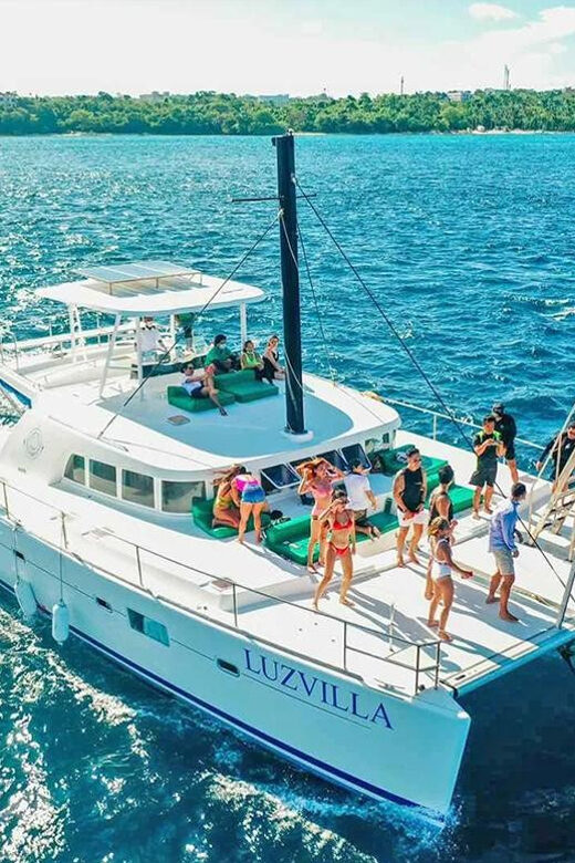 Boracay: Luxury Private Yacht Cruise - Why Choose This Yacht Cruise?
