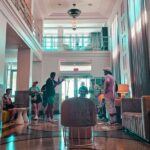 Boutique Food, Wine and Art Deco Walking Tour - Exploring Española Way (30 Minutes)