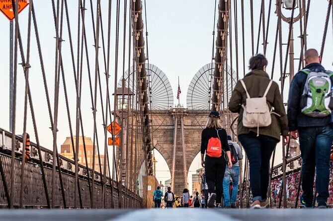 Brooklyn Bridge and Dumbo: A Self-Guided Walking Tour - The Experience in Detail