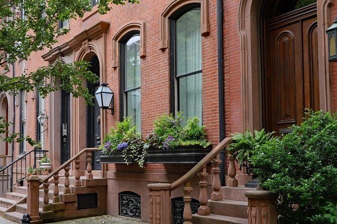 Brooklyn Sightseeing Tour with Private Driver-Guide - Why This Tour Works Well for You