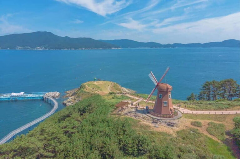 Busan: Geoje Coastal Escape, Sea Breeze& Oedo Botania Island - Exploring Geoje and Oedo Botania: A Detailed Review