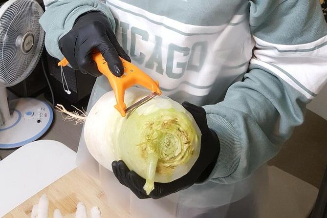 Busan Kkakdugi(Korean radish Kimchi) class with various options - Authenticity, Value, and Practicality