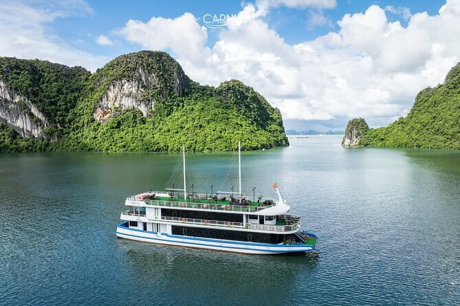 Carnival Cruises - Halong Day Cruise 5-Star, Caves, Kayak & Lunch - Why Travelers Love This Tour