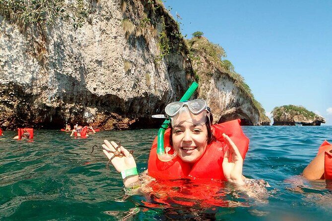 Catamaran Arches, Animas Beach, Quimixed Waterfall and Food Tour - What’s Included and What’s Not