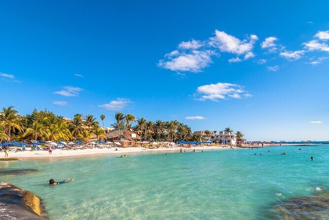 Catamaran Sailing and Snorkeling to Isla Mujeres from Cancun - A detailed look at the experience