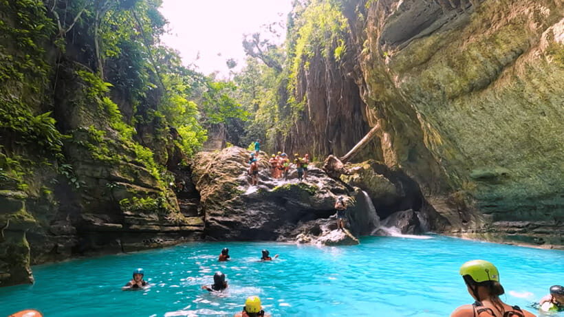Cebu: Kawasan Canyoneering Join-In Tour with Ziplining+Lunch - The Real Value of the Tour