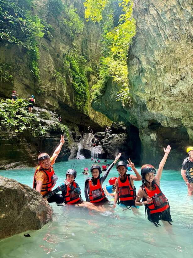 Cebu: Kawasan Falls Canyoneering & Zipline Experience - Who Should Consider This Tour?