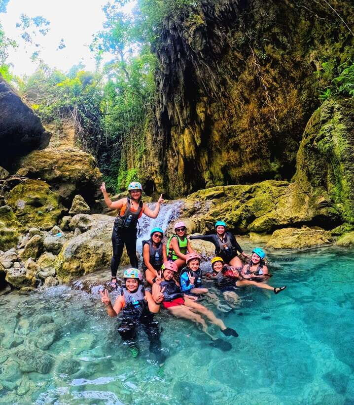 Cebu: Oslob Whale Shark Watching and Badian Canyoneering - Summary: Who Is This Tour Perfect For?