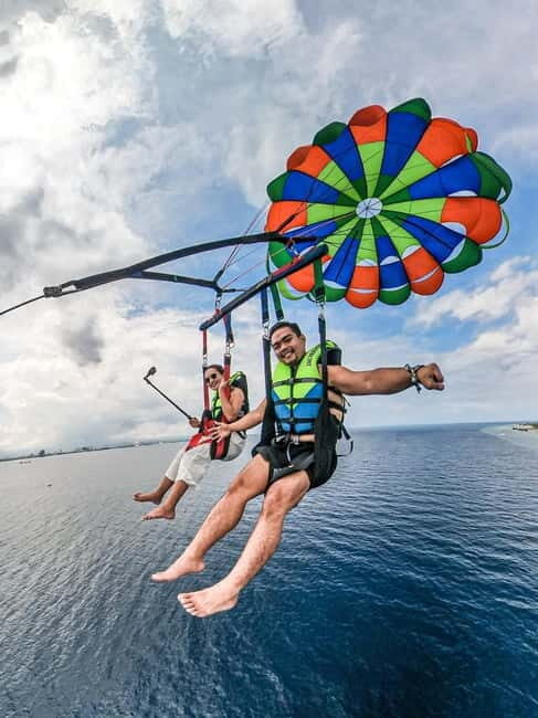 Cebu: Parasailing Ride Experience - An In-Depth Look at the Cebu Parasailing Experience