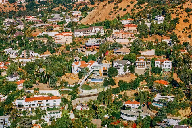 Celebrity Homes Extravaganza: Private Tour in Los Angeles - Price and Value: Is it Worth It?