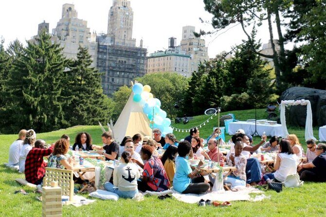 Central Park Luxury Picnic - An In-Depth Look at the Central Park Luxury Picnic Experience