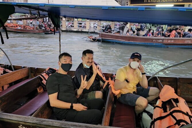 Central Thailand Walking Tour and visit Temple at Bangkok - Who Will Love This Tour?