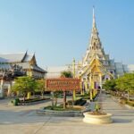 Chachoengsao One Day Trip from Bangkok : Historic Market and Buddhist Temples - Who Would Enjoy This Tour?
