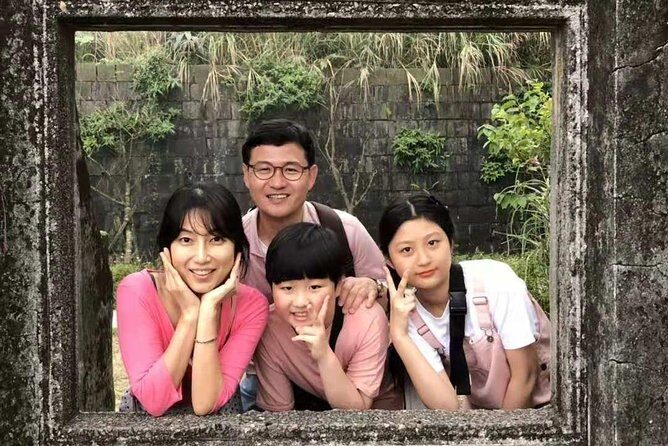 Charlie's Chartered-Private Tour Guide - FAQ