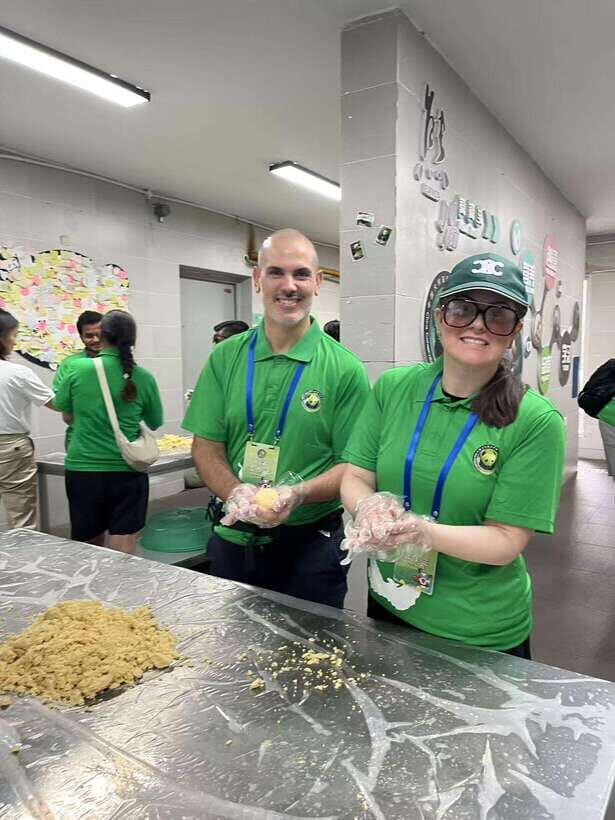 Chengdu: Dujiangyan Panda Base Volunteering Day Trip - The Very Personal Charm of the Dujiangyan Panda Base