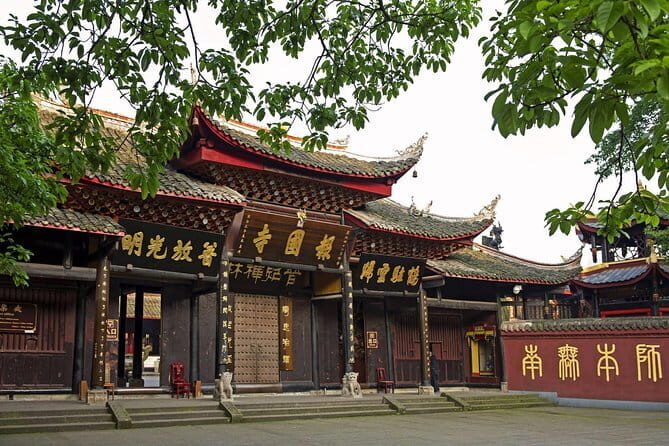 Chengdu Private Day Tour to Emei Mountain with Lunch and Cable Car Ride - A Deep Dive Into the Mount Emei Experience