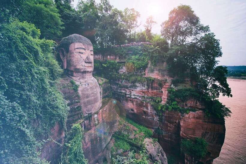 Chengdu: Private Day Tour to the Leshan Giant Buddha - An In-Depth Look at the Tour Experience