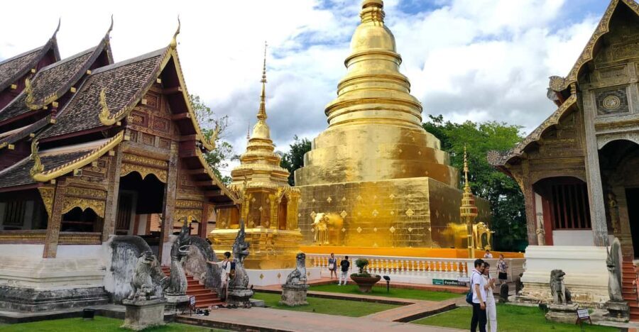 Chiang Mai: Chiang Mai Old City Twilight Walking Tour - Who Is This Tour Best For?