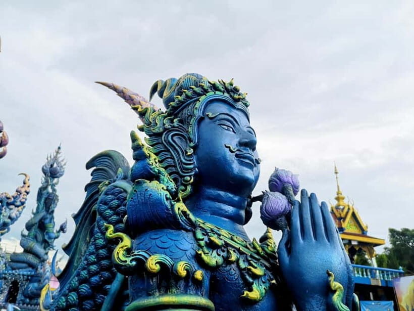 Chiang Mai: Chiang Rai Temples and Long-Neck Karen Village - FAQ