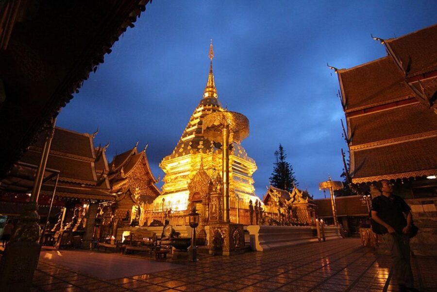 Chiang Mai: Doi Suthep & Wat Umong Twilight Tour with Pickup - A Detailed Look at the Tour Experience
