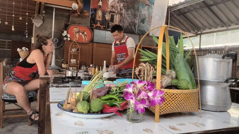Chiang Mai: Traditional Thai Cooking Class with Market Tour - A Deep Dive into the Experience