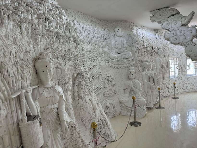 Chiang Rai: Private Half Day Tour  Temples & Lalita Cafe - The Practicalities