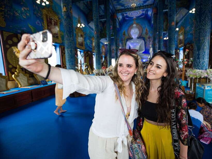 Chiang Rai White Temple and Blue Temple Day Tour