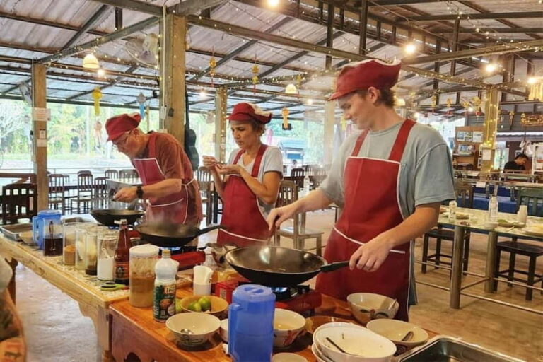 Chiang Rai:Lanna Home Cooking Class at Give Green Farm House - The Experience in Detail: What to Expect at Give Green Farm House