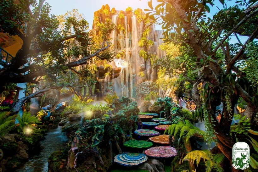 Chiangmai to Chiangrai: 3 Temples, Hot Springs& Lalitta Cafe - The Temples of Chiang Rai: Artistic Marvels